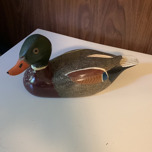 Wood hand painted duck decor - Picture 2 of 7